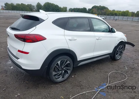 2021 Hyundai Tucson Sport z USA, uszkodzony, nr VIN KM8J33AL1MU322078